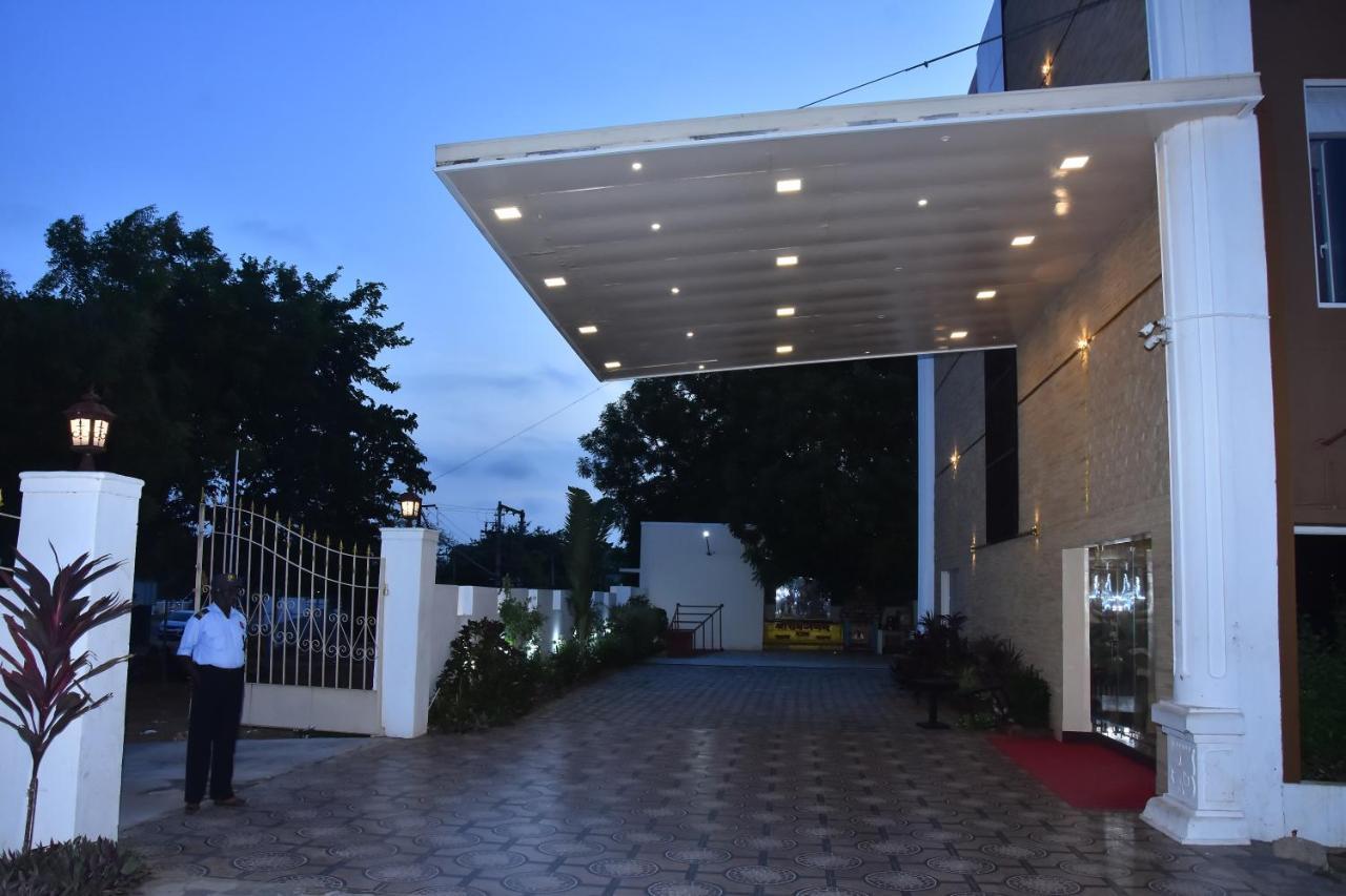 Hotel Justa Sarang Rāmeswaram Zewnętrze zdjęcie